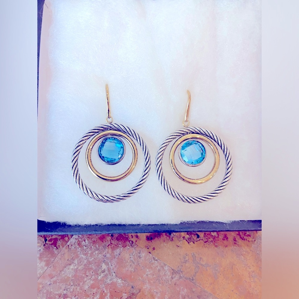 Rare Authentic David Yurman 18K Sterling silver Blue Topaz earrings